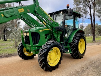John Deere 5095M Tractor
