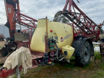 Hardi ranger 2500l 18m sprayer
