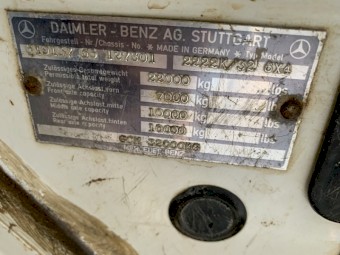 1984 2222 V series Mercedes Benz tipper truck