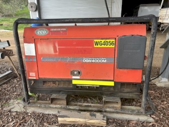 Shindaiwa  DGW 400DM Kubota Diesel Generator/Welder