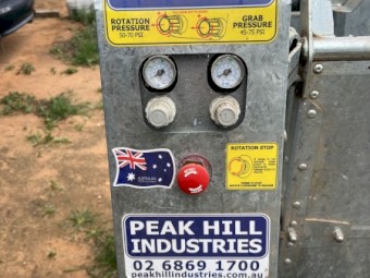 Peak Hill Sheep Handler