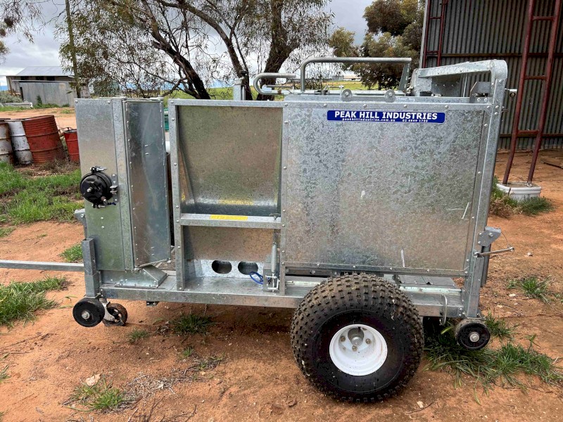 Peak Hill Sheep Handler