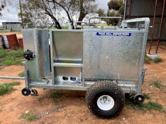 Peak Hill Sheep Handler