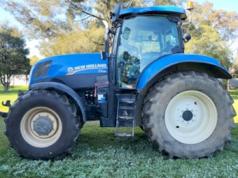 2012 New Holland T7.185 Tractor