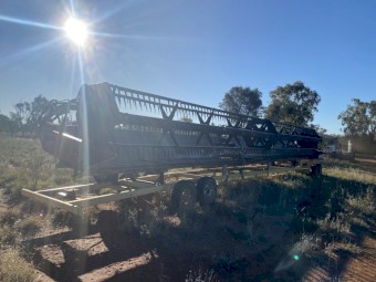 Midwest Crop Hawk 42ft  Draper Front