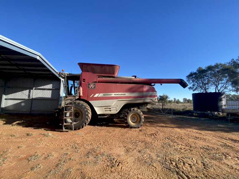 2010 Massey Ferguson 9795 Header