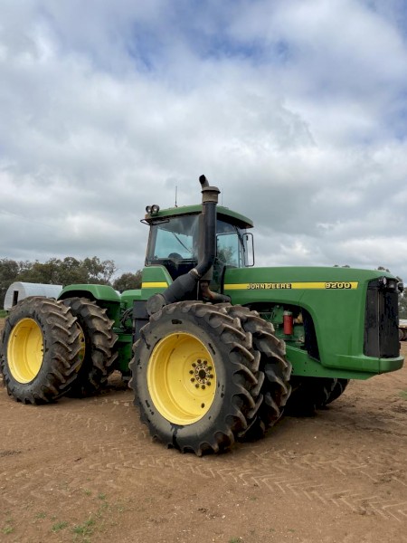 John Deere 9200 | 310hp | Very Good Condition