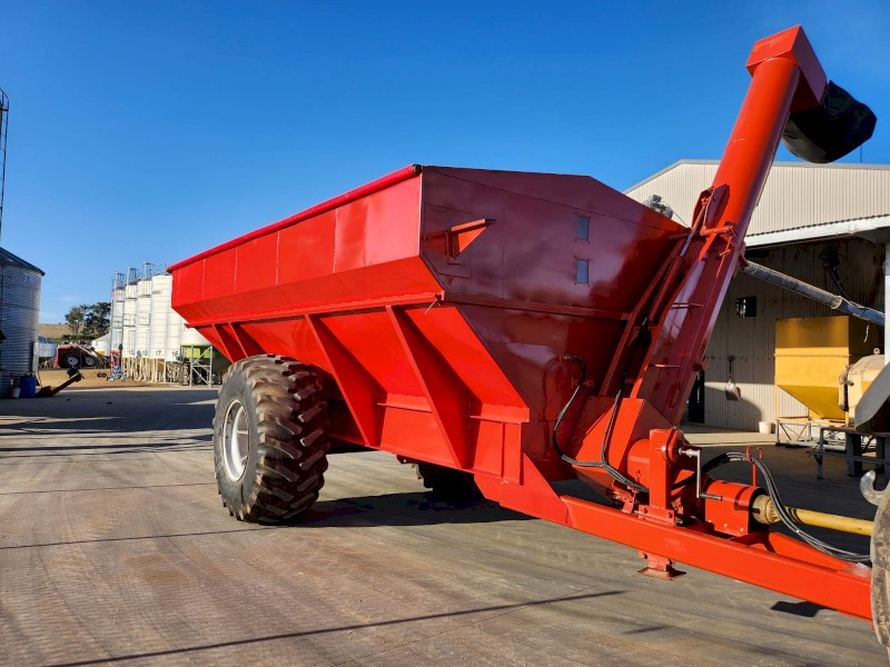 Illabo 26MT Chaser Bin