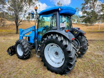 Tractor with FEL and 3rd Function in excellent condition