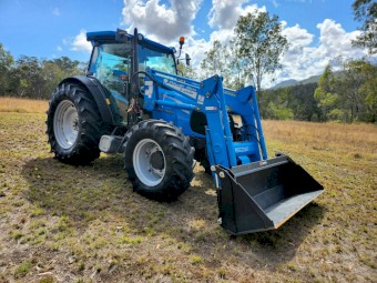 Tractor with FEL and 3rd Function in excellent condition