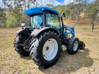 Tractor with FEL and 3rd Function in excellent condition
