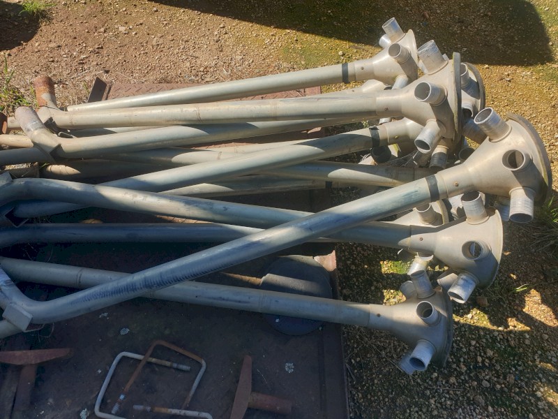 Simplicity seeder heads