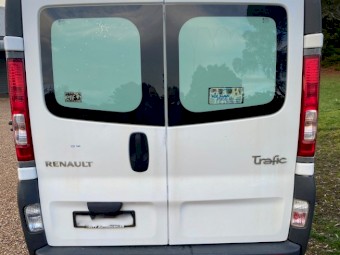 2009 Renault Trafic Refrigerated Auto Turbo Diesel LWB Van