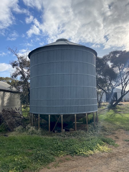 40T Ackland silo