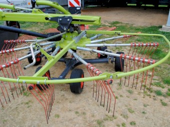 2020 CLAAS Liner 2700 Twin Rotor Rake