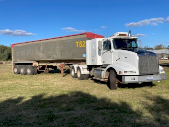 96 Western Star 4964 Prime Mover and 94 Triaxle Alloy 34 Ft Tipper Trailer