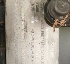 IVECO 1999 TRAY TRUCK  8 METER  WITH RAMPS