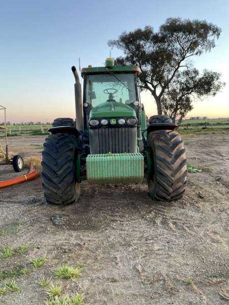 2003 John Deere 8420 Tractor