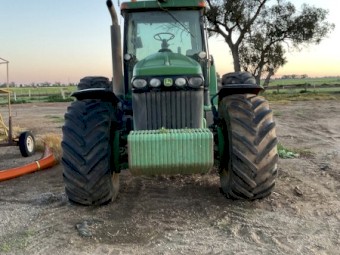 2003 John Deere 8420 Tractor