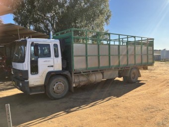 1995 Volvo FL6 18 Truck with 24 Ft  Duncan Cattle Float