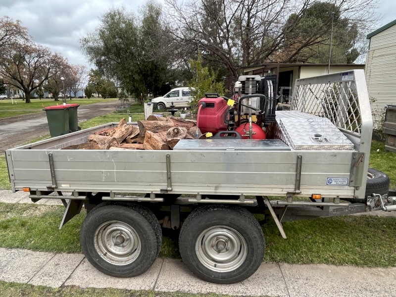 Dual Tandem Flat-Top Trailer