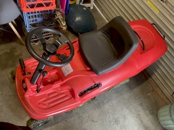 Parkland 432 cc 14 hp ride on mower brand new