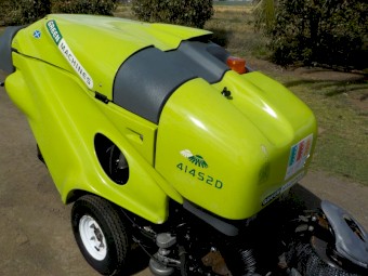 Tennant Green Machine 414S2D Diesel Walk Behind Vacuum Sweeper