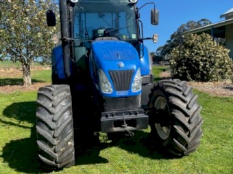 2015 New Holland T5.95 Electro Command 4x4 95 HP Agricultural Farm Tractor