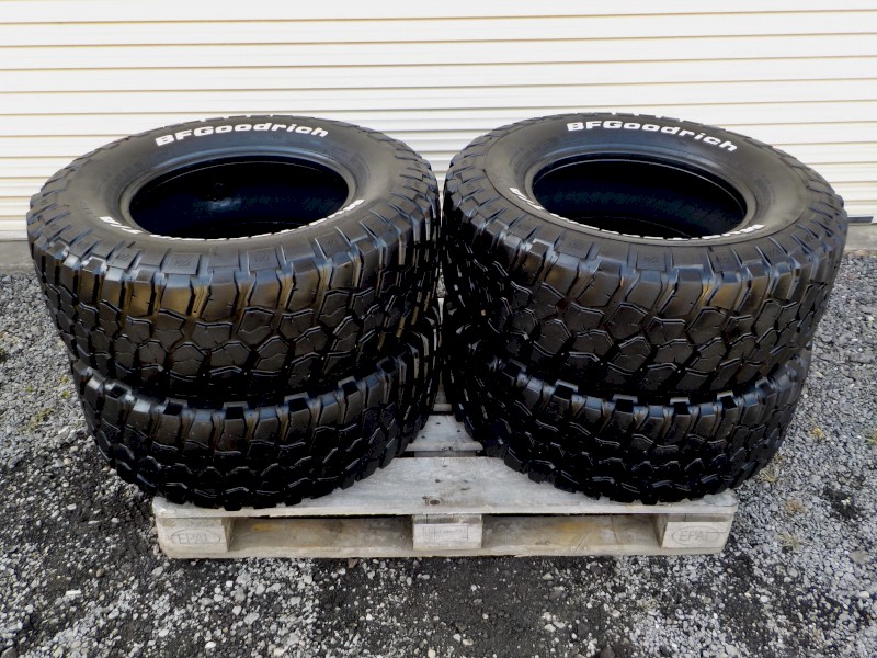 4 x BF Goodrich Mud-Terrain T/A LT285/70R17 TriGard 3 Ply Sidewall 4x4 Tyres