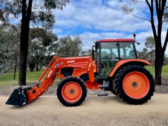 Kubota M956X Tractor