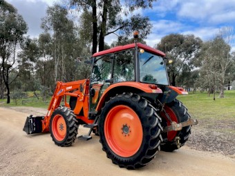 Kubota M956X Tractor