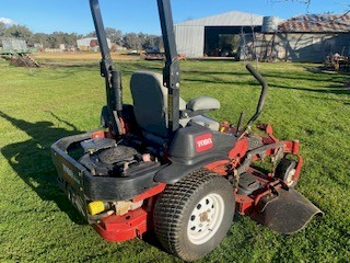 2011 Toro G3 Z-Master Zero Turn lawn mower