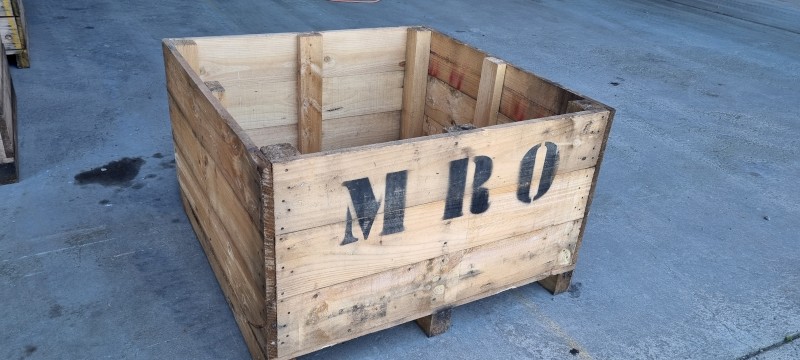 bin/bins/vege/box/wood/fruit/bulk/storage/fire/timber/planter/plant