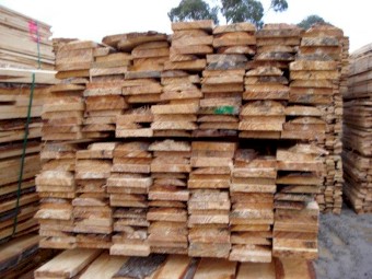 timber/pine/fence/wood/pallet/radiata/cheap/