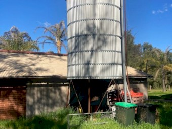 1990    15 Tonne  Grain Silo