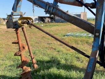 John Berends Hydraulic Down Pressure Post Hole Digger 3 Point Linkage