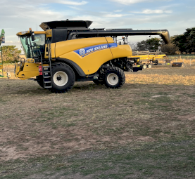 New Holland 8090