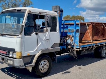 1991 Mitsubishi FK 415 Crane Truck