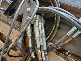 Macdon FD75 Adapter to suit John Deere S790