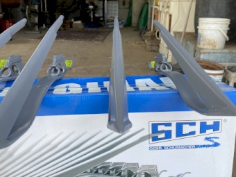 Crop Lifters / Header Fronts | New | Case IH | 1680