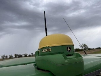 John Deere StarFire 3000 with RTK