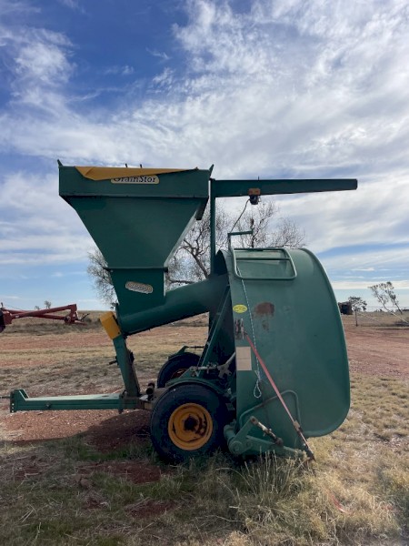 GrainStor Grain Bag Inloader