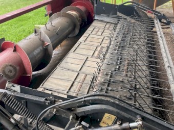 2015 Case IH Canola Pickup Front