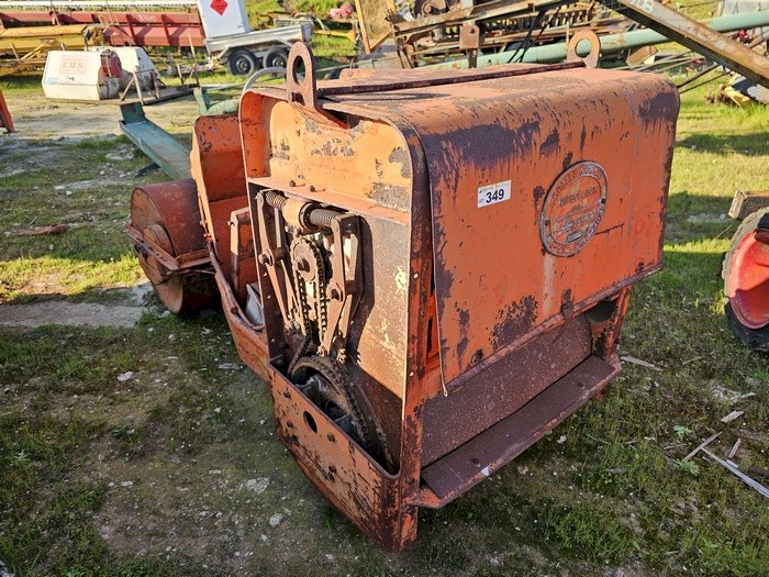 Coates Self Propelled Roller