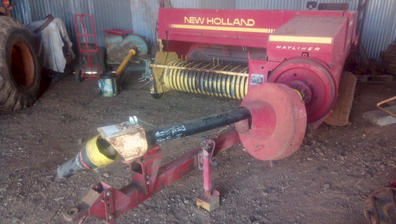 NH 417 small square baler