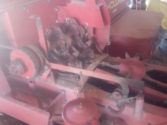 NH 417 small square baler