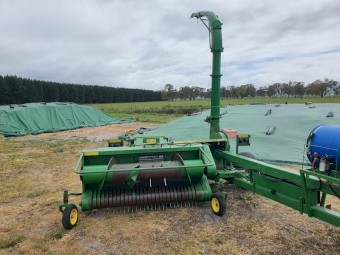 2011 John Deere 3975 Forage Harvester