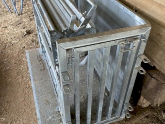 Sheep handler -left handed