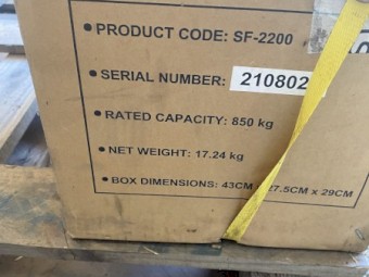 Pacific Industrial winch -850 kg capacity