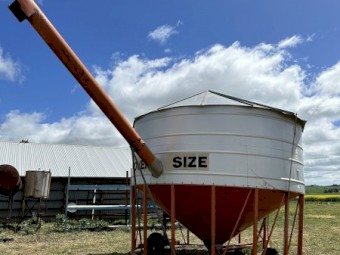 Sherwell 31T Field Bin 1511D  2004 Model